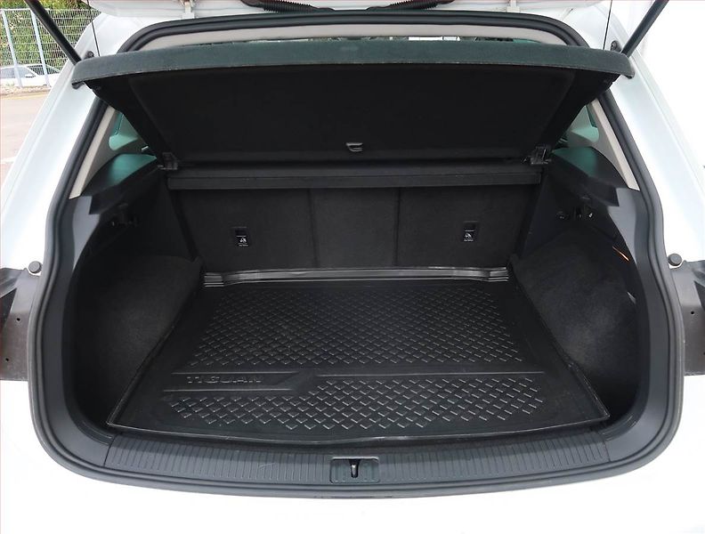 Volkswagen Tiguan (2019) R-Line 2.0 BiTDI - fotka 14 z 21