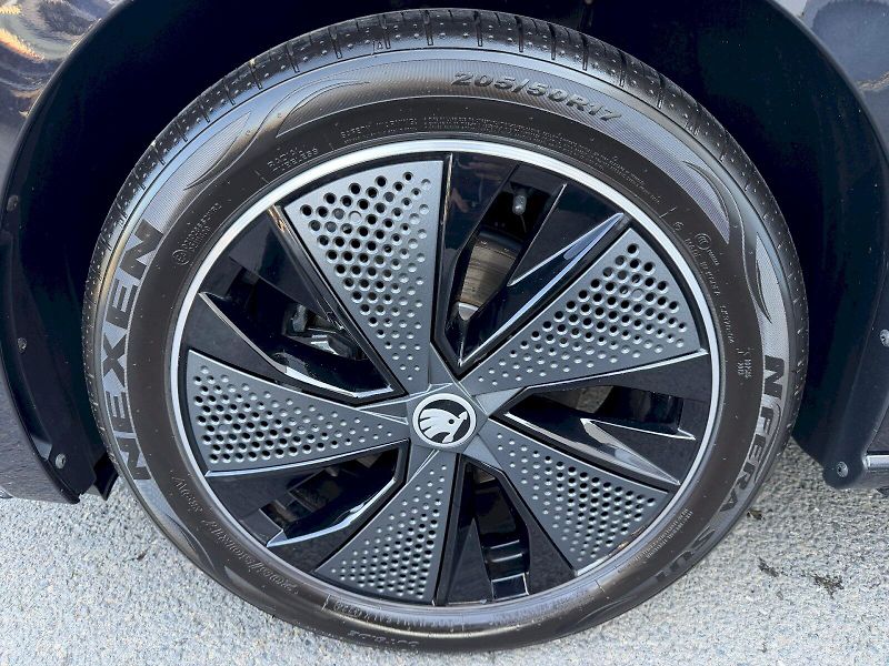 Škoda Scala (2025) 1.5 TSI 110kW DSG Monte Carlo - fotka 35 z 35