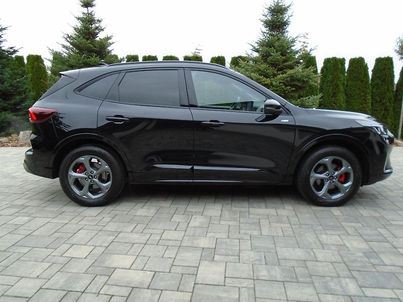 Ford Kuga 2.5 Plug-in-Hybrid ST-Line X  - fotka 7 z 44