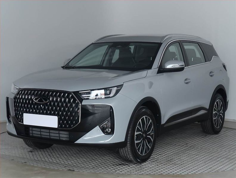 Chery Tiggo 7 (2026) 1.6 TGDI, LUXURY, Ad. tempomat - fotka 2 z 20