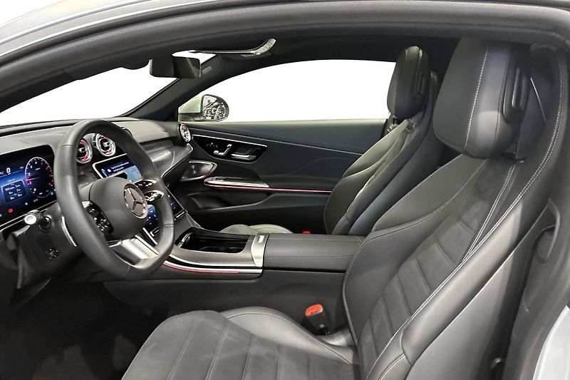 Mercedes-Benz CLE 300 4M AMG Pano 360 Burm Distr - fotka 8 z 14