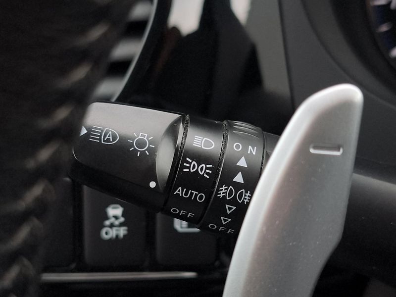 Mitsubishi Outlander (2019) INSTYLE+ 2.0 MIVEC 110kW, A/T, - fotka 13 z 29