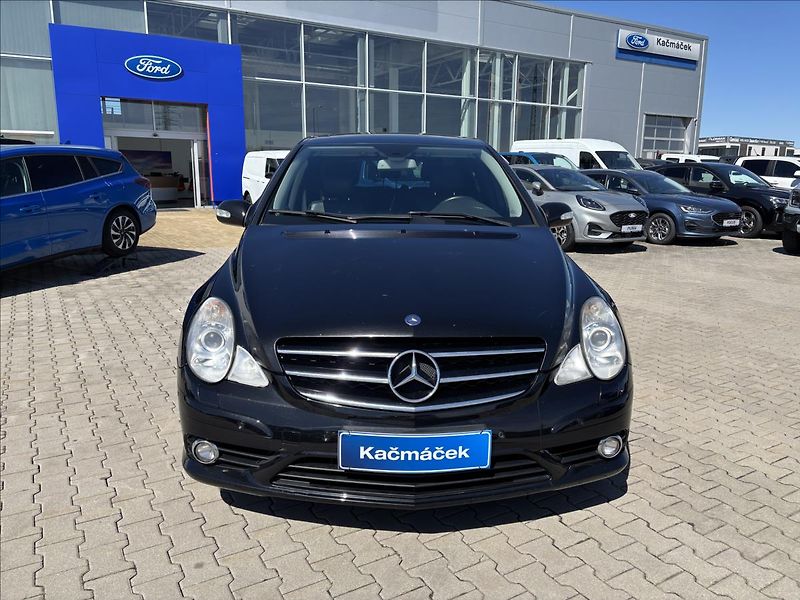 Mercedes-Benz Třídy R 3,0 CDI R 320 4-Matic - fotka 8 z 39