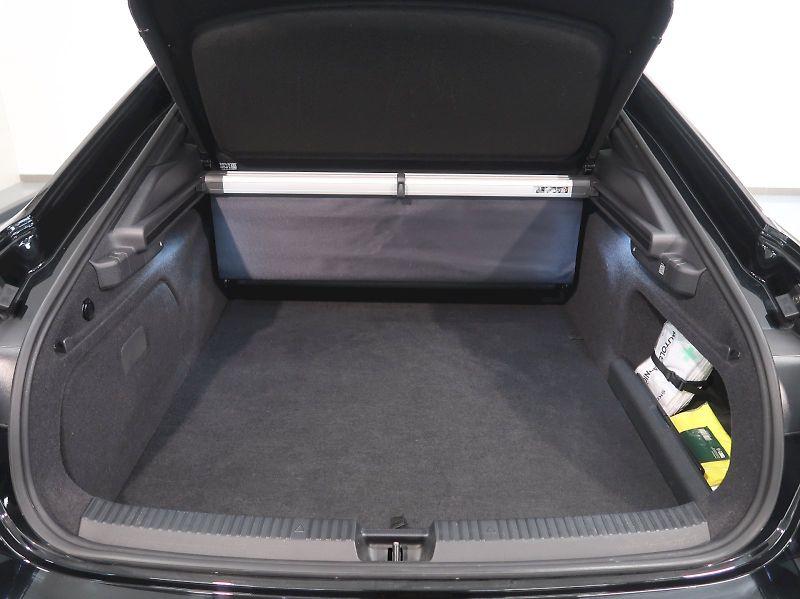 Škoda Superb (2025) iV SPORTLINE 1.5TSI 150KW NAVI - fotka 45 z 47