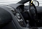 Aston Martin V12 Vantage S.