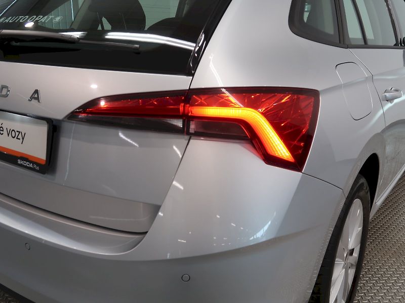 Škoda Scala (2024) SELECTION 1.0TSI 85KW - fotka 11 z 38