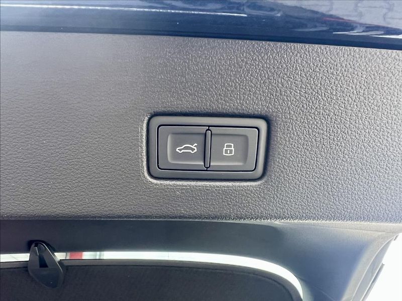 Audi A7 2,0 45 TFSi / QUATTRO / S-LINE - fotka 15 z 52
