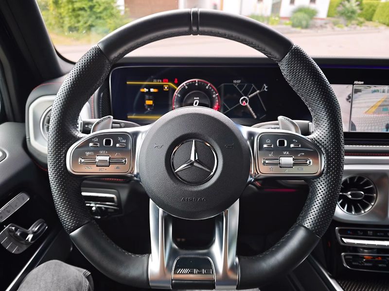 Mercedes-Benz Třídy G 63 AMG - fotka 14 z 16