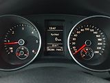 Volkswagen Golf (2010) 1.6 TDI, po STK, levný provoz - náhled 11