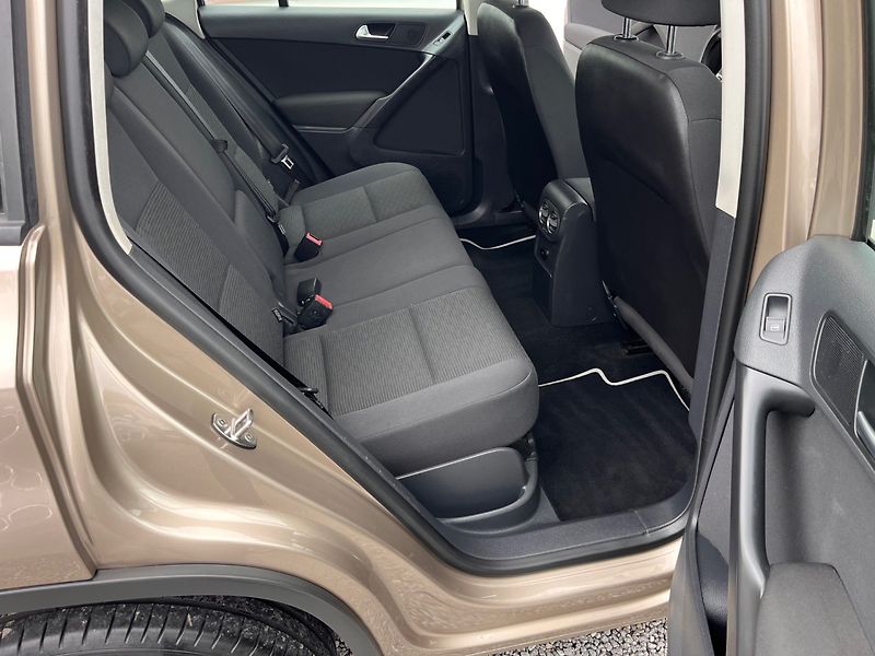 Volkswagen Tiguan (2012) 2.0 TDi TZ - fotka 11 z 24