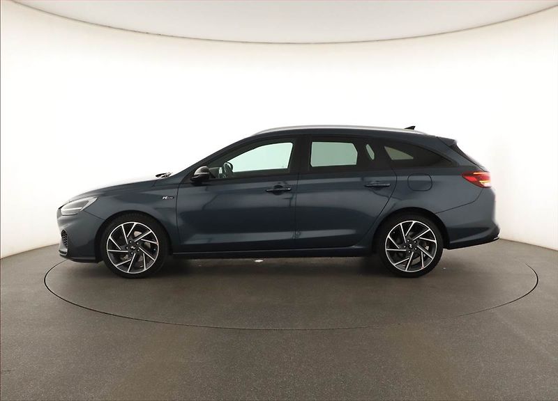 Hyundai i30 (2021) N-Line 1.5 T-GDI MHEV - fotka 3 z 17