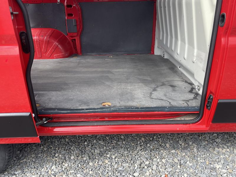 Peugeot Boxer 2.2HDi 120PS CZ DPH REZERVACE! - fotka 102 z 139
