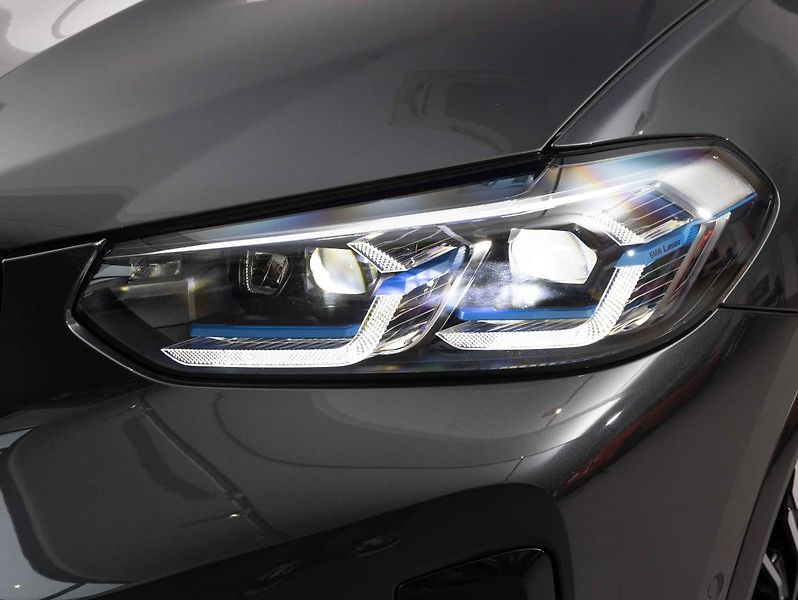 BMW X4 M - fotka 8 z 22