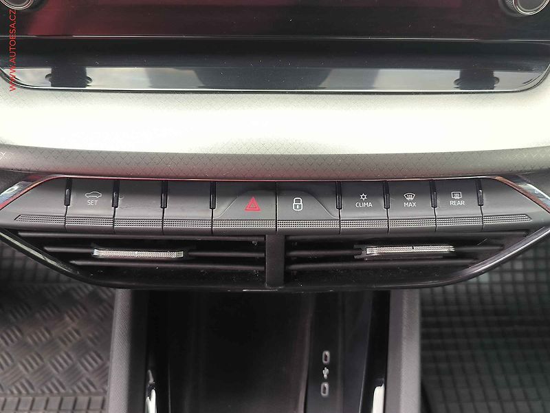 Škoda Octavia (2021) 2.0 TDi, ČR, Ambition, DSG - fotka 16 z 26