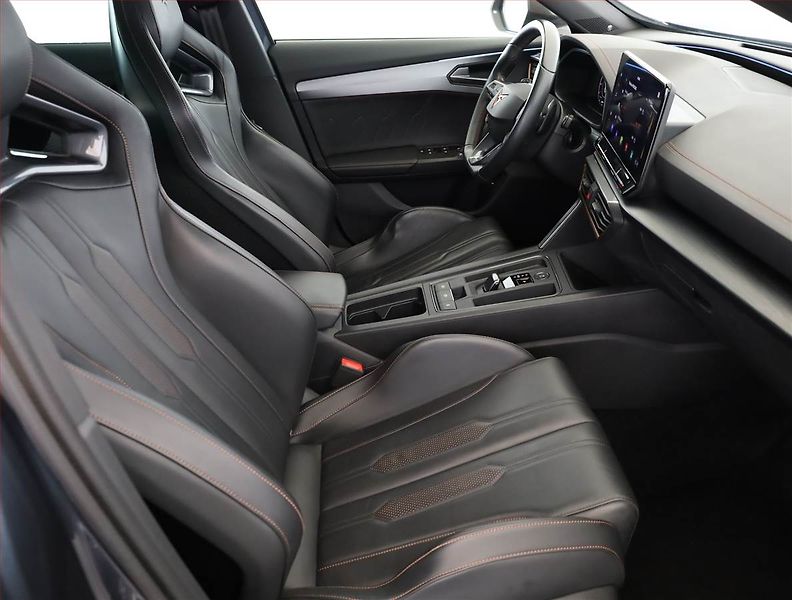Cupra Formentor (2022) 2.0 TSI VZ 4Drive - fotka 7 z 19