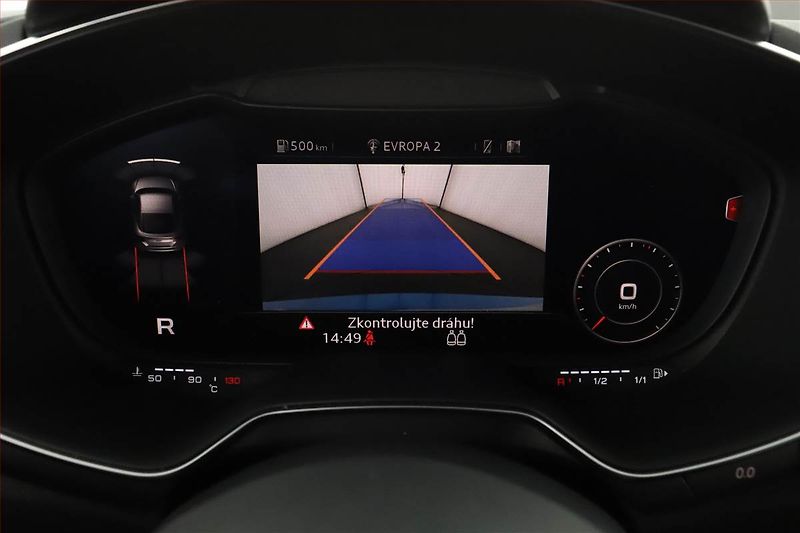 Audi TT (2022) 45 TFSI - fotka 17 z 23