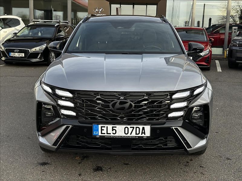 Hyundai Tucson 1,6 PHEV 4WD N-line Styl Prem. - fotka 9 z 18
