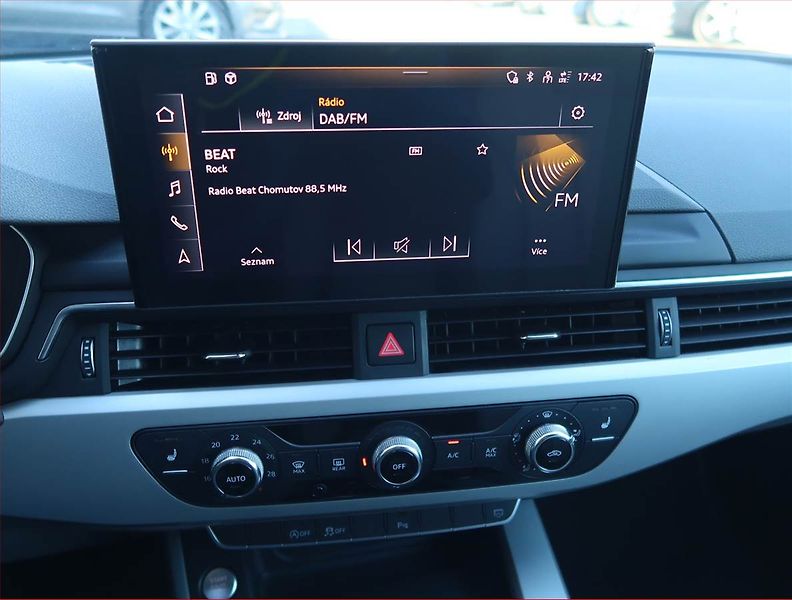 Audi A4 (2020) 35 TDI, Automat, Kůže, Navi - fotka 12 z 17