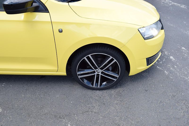 Škoda Rapid (2014) 1.2TSI 63kw AMBITION PANO OPS - fotka 5 z 50