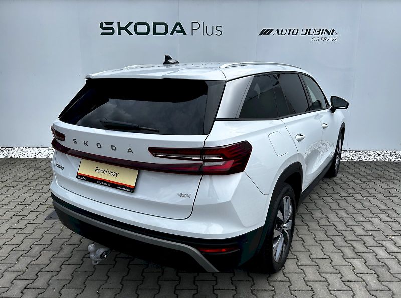 Škoda Kodiaq (2025) 2.0 TDI 142kW 4x4 DSG Exclusiv - fotka 2 z 35