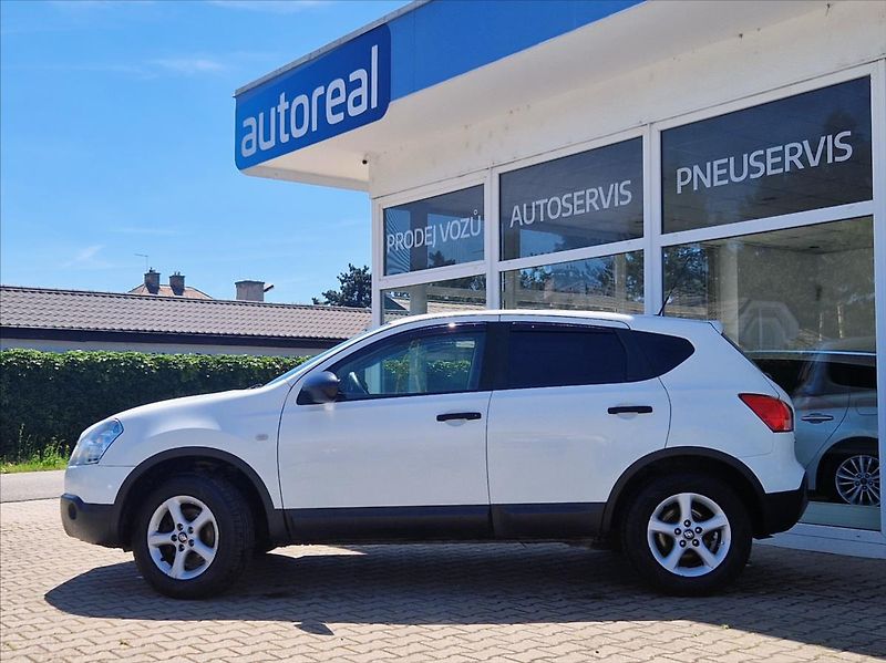 Nissan Qashqai 1,6 DCI  AUTOKLIMA +ZIM.KOLA - fotka 2 z 27