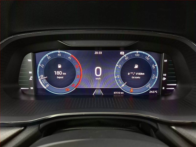 Škoda Octavia (2023) Ambition 2.0 TDI, ČR,1.maj - fotka 11 z 13