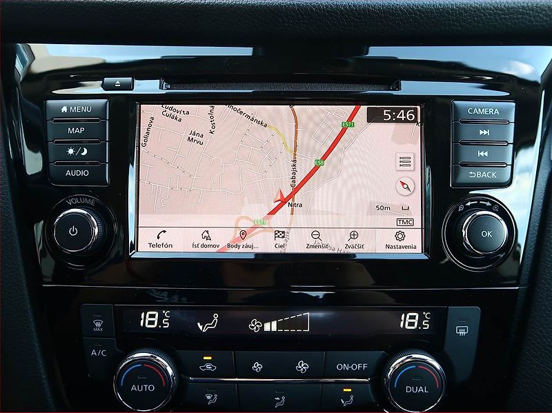 Nissan Qashqai (2019) 1.3 DIG-T, Serv.kniha, Navi - fotka 13 z 17