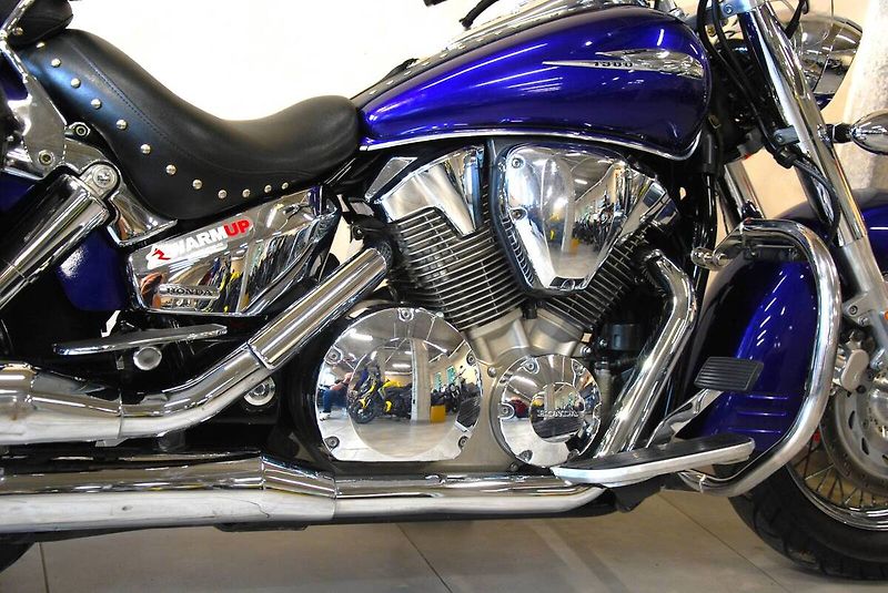 Honda VTX 1300 S (2003) hezký stav - fotka 6 z 20