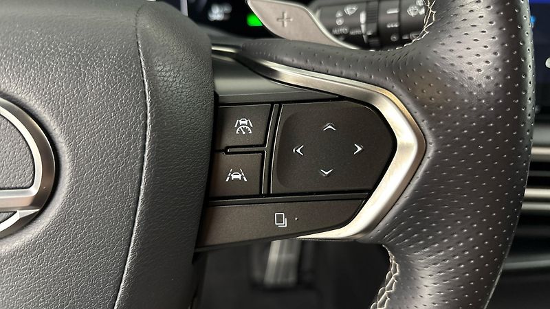 Lexus RX 500h AUT 4x4 F Sport - fotka 14 z 31