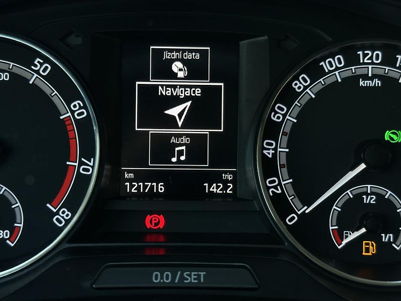 Škoda Rapid (2018) SPACEBACK* DSG *1.0TSI / 1.Maj - fotka 11 z 36