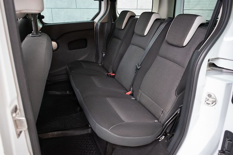 Renault Kangoo 1.6i Authentique*TAŽNÉ*KLIMA* - fotka 11 z 25