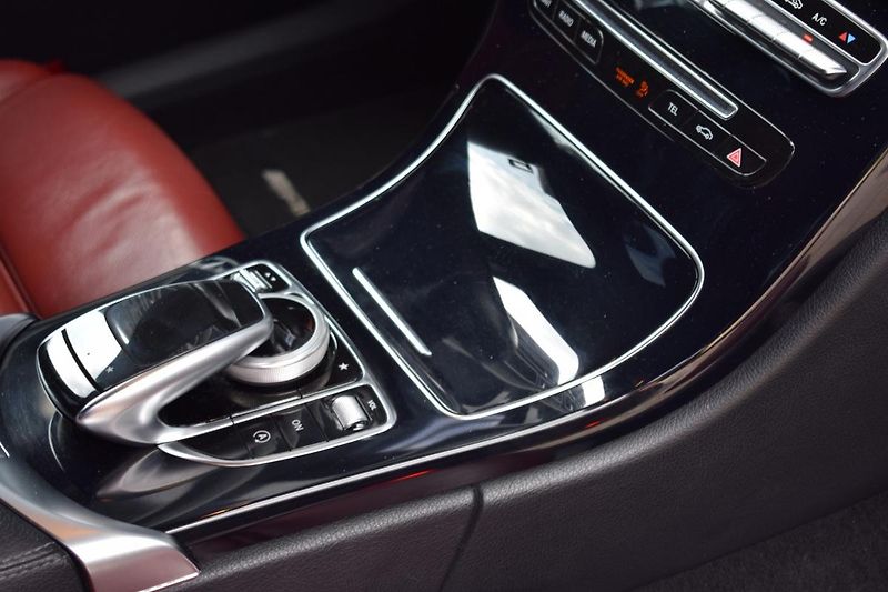 Mercedes-Benz Třídy C (2014) C220d/AMG paket/Sound motoru - fotka 26 z 26