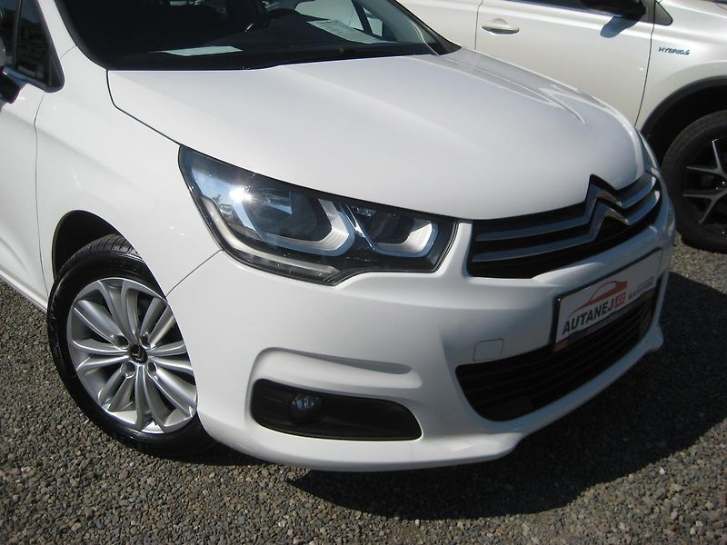 Citroën C4 1.6 HDi NEHAVAROVÁNO-DPH-ČR !! - fotka 2 z 28