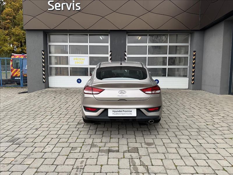 Hyundai i30 1,0 T-GDI Comfort - fotka 15 z 15