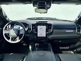 RAM 1500 (2024) Laramie 5.7 V8 HEMI LIFT - náhled 16