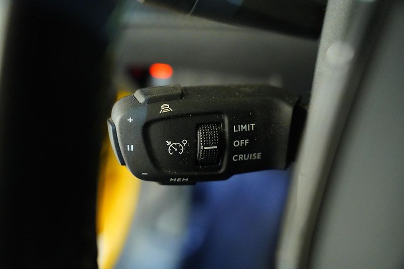 Peugeot 208 - fotka 15 z 29