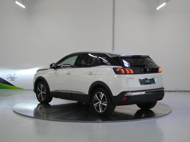 Peugeot 3008 - fotka 7 z 32