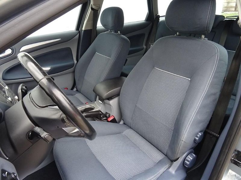 Ford Mondeo (2010) 1.8TDCi,92kW,aut.klima - fotka 8 z 21
