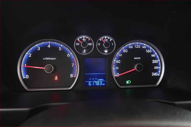 Hyundai i30 (2011) 1.4 CVVT, ČR,1.maj, Tempomat - fotka 11 z 15