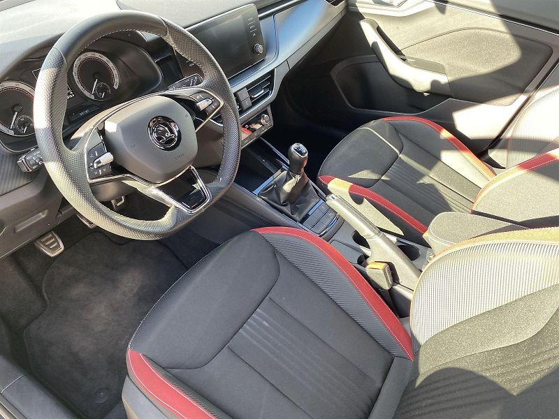 Škoda Kamiq (2022) 1.0 TSI Monte Carlo - fotka 7 z 30