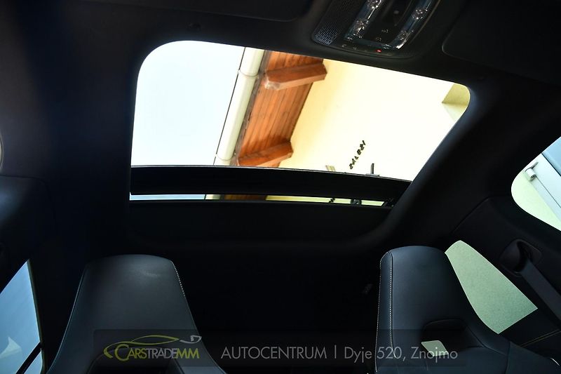 Mercedes-Benz CLA 45S AMG 4M+ 310kW ČR 1M - fotka 49 z 60