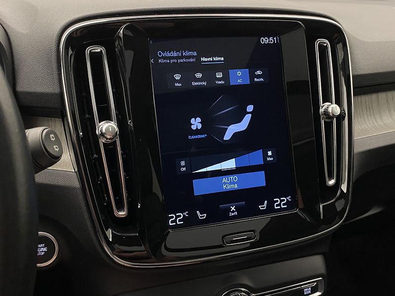 Volvo XC40 T4 AWD INSCRIPTION AUT CZ - fotka 42 z 47