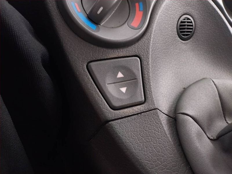 Fiat Panda (2008) 1.1, po STK, CZ doklady - fotka 15 z 17