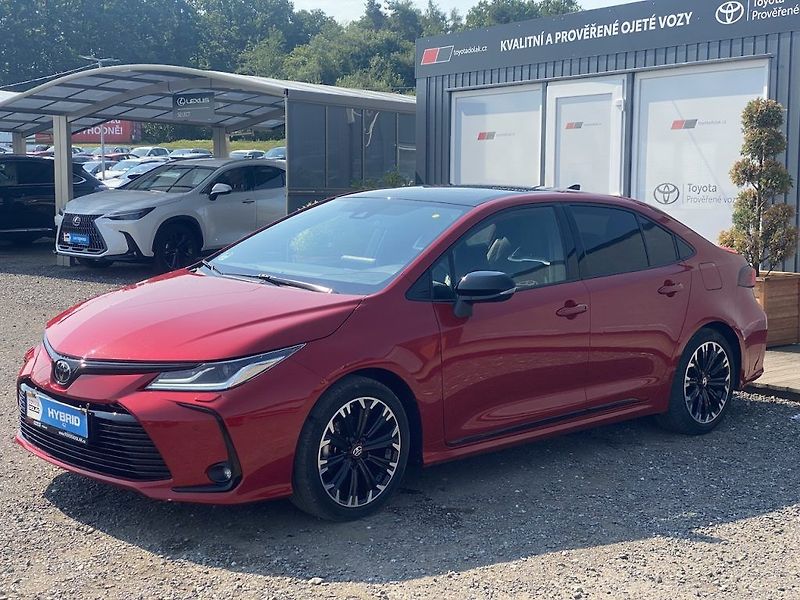 Toyota Corolla 1.8HEV, ČR, GR Sport, záruka - fotka 4 z 17