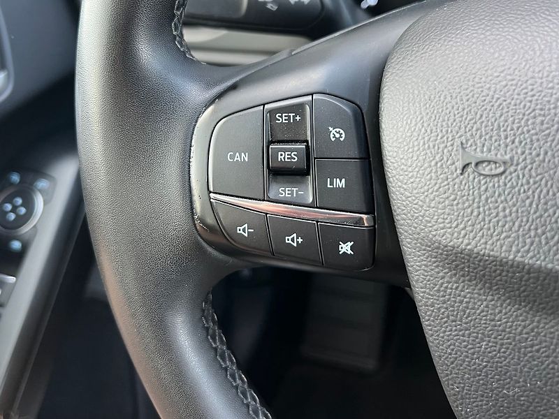 Ford Focus (2021) 1.5TDCi TITANIUM  88kW - fotka 22 z 49