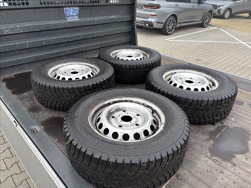 Ford Transit 2,0 EcoBlue 96kW AWD L3 DPH - fotka 13 z 35