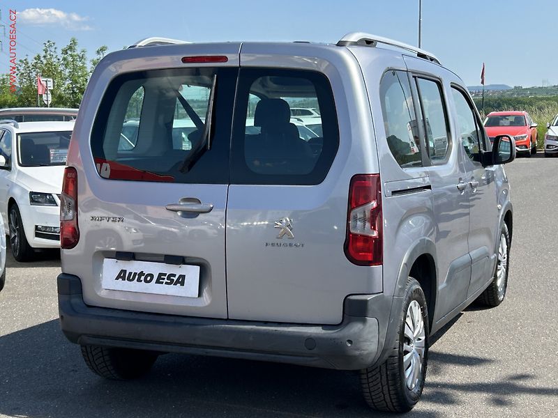 Peugeot Rifter (2019) 1.5HDI, ČR, servis.kniha, AC - fotka 4 z 16