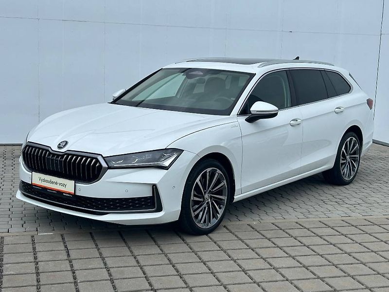 Škoda Superb L&K 7DSG 2,0TDI - fotka 1 z 28