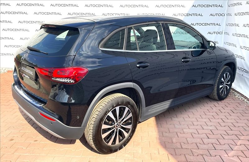 Mercedes-Benz GLA 200d,110kW,AUT.,STK 7/28,DPH - fotka 4 z 26