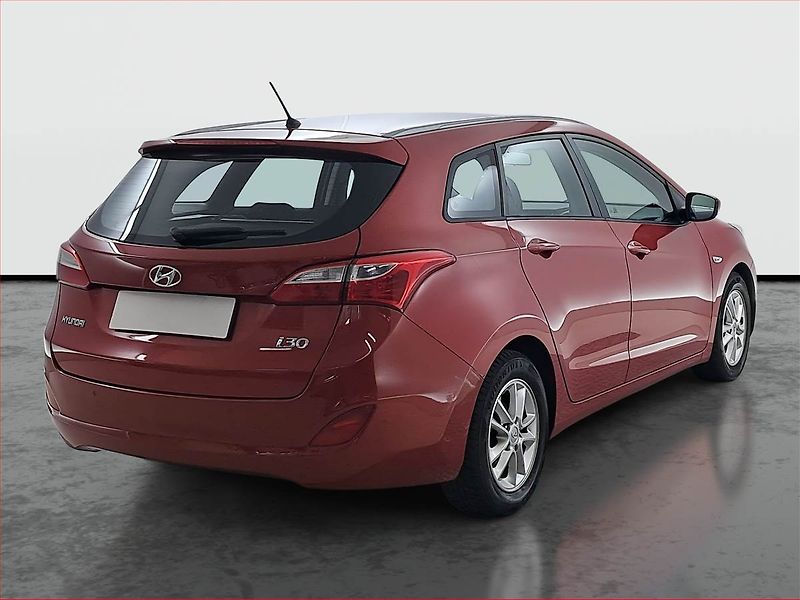 Hyundai i30 (2016) 1.6 CRDi, Tempomat - fotka 5 z 16